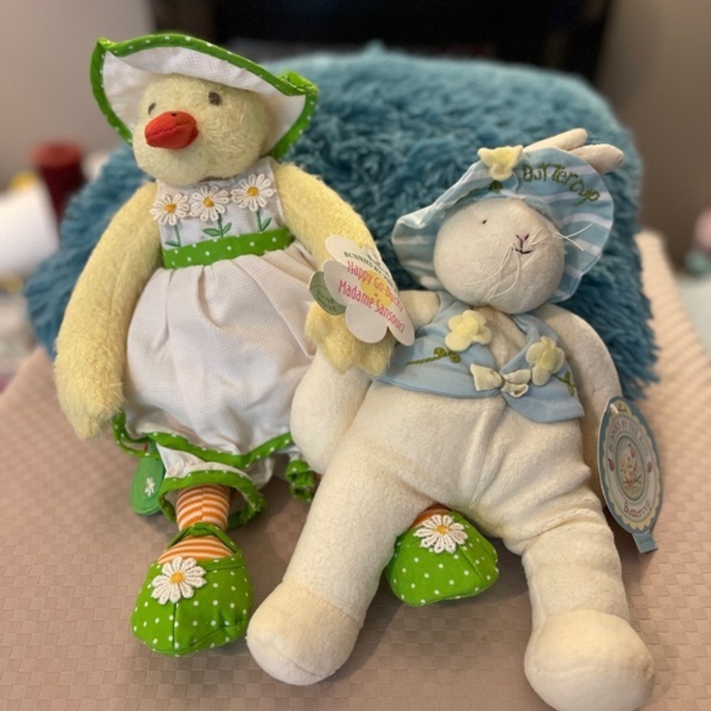 Hallmark Bunnies By The Bay Vintage Buttercup 2003 & Happy Go Ducky 2004 Plushes